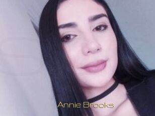 Annie_Brooks