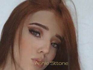 Annie_Sttone