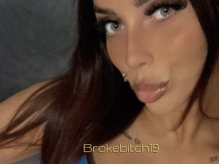 Brokebitch19