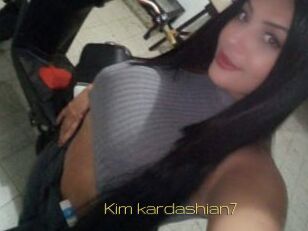 Kim_kardashian7