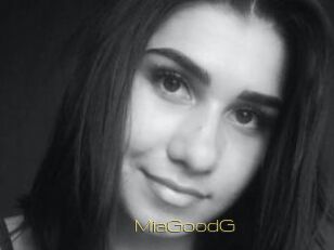 MiaGoodG