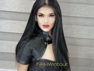 NikkiWintour